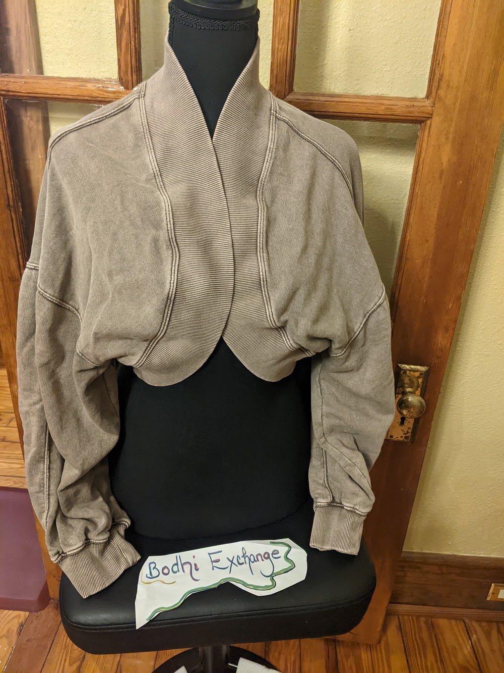 Free People Cropped Shawl Sweater/ Shrug Sz. M
